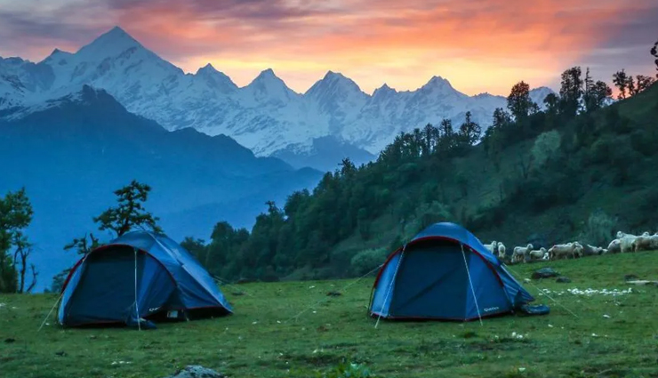 skiing,skiing enthusiasts india,best skiing destination in india,travel,travel guide,travel tips,holidays