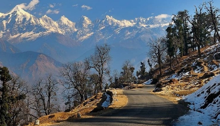 uttarakhand summer getaway,summer travel india,cool places to visit in uttarakhand,uttarakhand mountain stations,summer holiday in mountains,northern india summer destinations,peaceful nature retreats,uttarakhand tourism,best summer destinations india