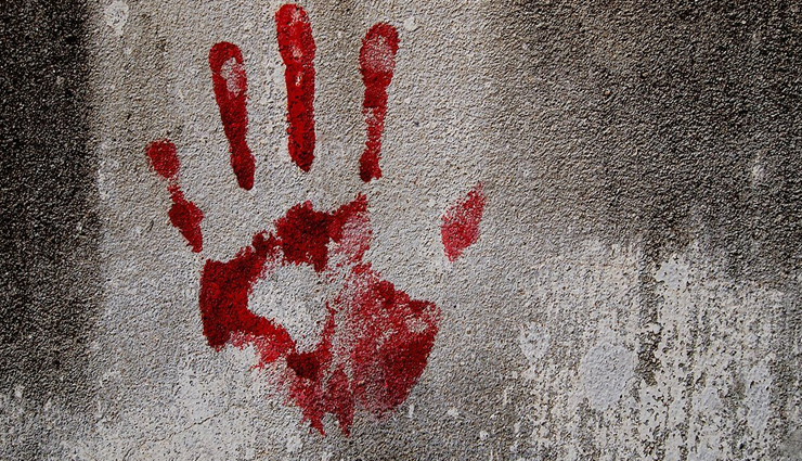 सुर्खियों में छाने के लिए 12 साल की बच्ची ने बेरहमी से कर दी अपने ही पिता की हत्या, मामला सिर चकरा देने वाला 