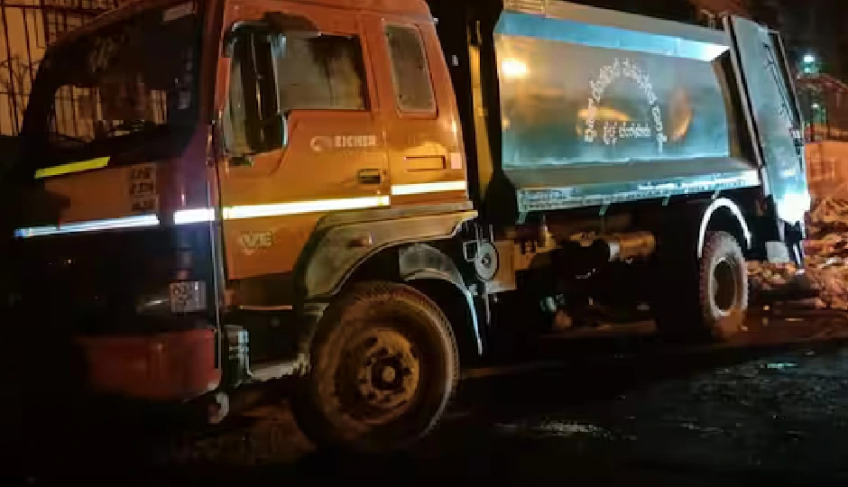 महिला की हत्या के बाद बांधे हाथ-पैर, शव को बोरे में भरकर कचरा गाड़ी में फेंका, बदबू आई तो खुला रोंगटे खड़े कर देने वाला राज