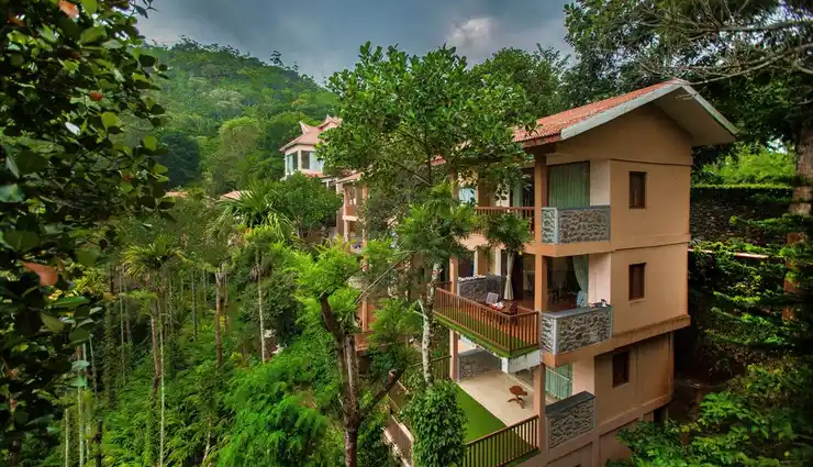 10 best tourist spots idukki,idukki tourist attractions,top places to visit in idukki kerala,hill view park idukki,idukki arch dam travel guide,mangala devi temple idukki,kulamavu dam hiking,nadukani idukki sightseeing,anakkara village idukki,thommankuthu falls adventure,murikkady plantations,meesapulimala trekking,idukki wildlife sanctuary.