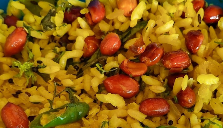 murmura upma recipe in hindi,murmura upma recipe,breakfast recipe in hindi