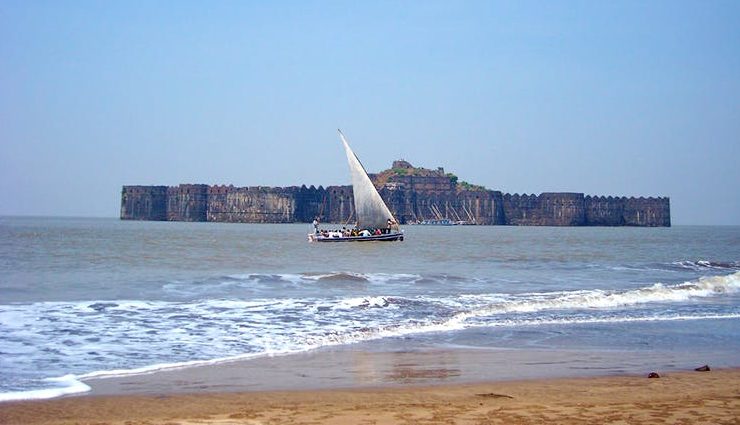 beautiful beaches in maharashtra,best beaches in maharashtra,maharashtra beach destinations,top beaches in maharashtra,maharashtra beach tourism,scenic beaches maharashtra,maharashtra coastal travel,best coastal spots maharashtra,maharashtra beach getaways,beaches to visit in maharashtra