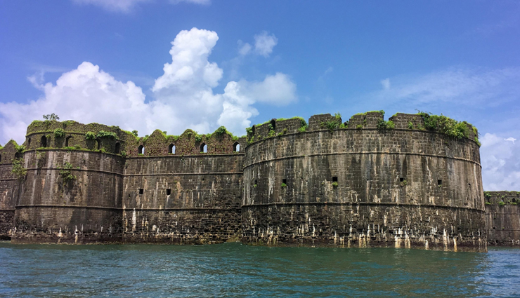 maharashtra forts,famous forts in maharashtra,forts in maharashtra tourism,maharashtra fort history,maharashtra fort architecture,maharashtra fort trekking,best maharashtra forts to visit,maharashtra fort exploration,maharashtra fort sightseeing,maharashtra fort travel guide