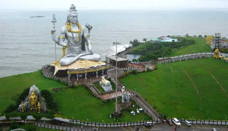 karnataka coastal tourism,beaches in karnataka,spiritual places in karnataka,coastal karnataka food,karnataka travel guide,udupi,gokarna,murudeshwar