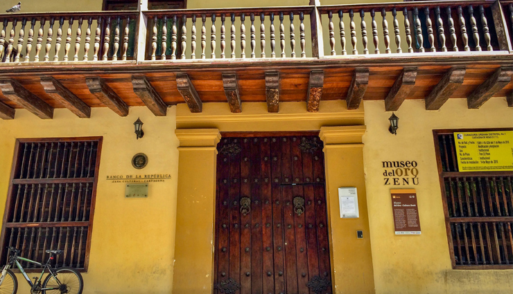 cartagena,cartagena travel,cartagena tour,cartagena tour and travel,colombia,ciudad amurallada,castillo de san felipe de barajas,playa blanca,museo de oro,mercado de bazurto,party on a chiva,dance salsa at one of the city best bars,travel,travel guide