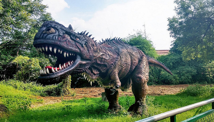 unique museum in gujarat,museum in gujarat,gujarat,places to visit in gujarat,gandhi smarak sangrahalaya,ahmedabad,maharaja fateh singh museum,vadodara,calico museum of textiles,baroda museum and art gallery,world vintage car museum