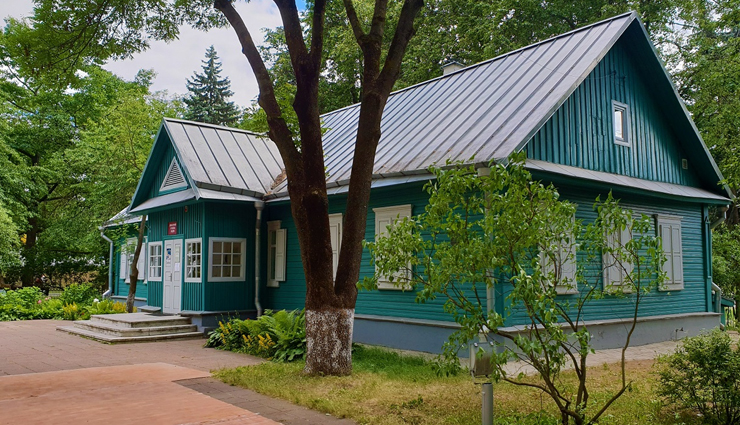 museum in minsk,belarus,must visit museum,belarusian national arts museum,belarusian state museum of rural architecture and life,belarusian state museum of the history of the great patriotic war,house-museum of the first congress of the rsdlp,the zair azgur memorial studio museum,alivaria beer museum