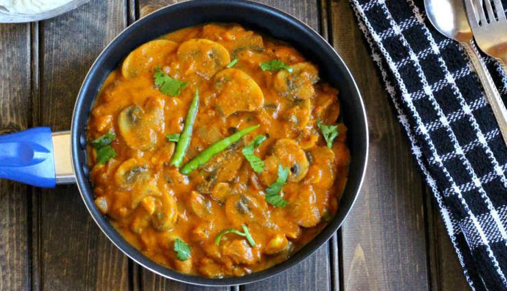 Recipe- Restaurant Style Mouthwatering Mushroom Butter Masala
