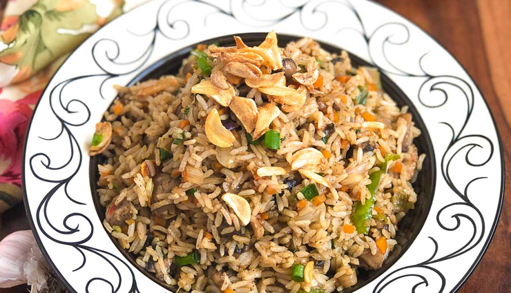 garlic mushroom fried rice,garlic mushroom fried rice recipe,fried rice recipe,mushroom benefits,recipe