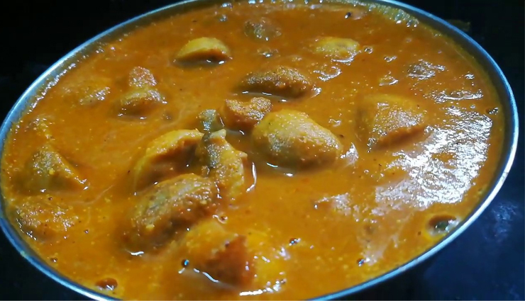 Recipe- South Indian Style Mushroom Kuzhambu