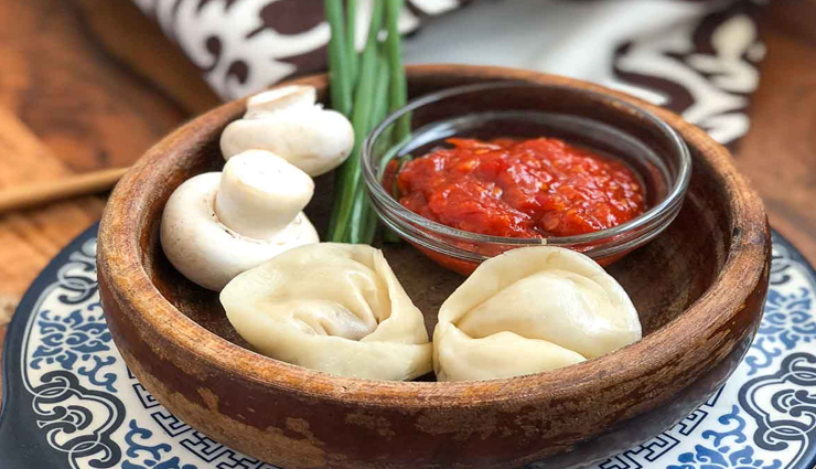 मशरूम मोमोज़ के साथ यादगार बनाए नए साल के पहले दिन का ब्रेकफास्ट #Recipe 