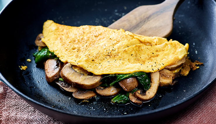 omelette recipe,egg dishes,breakfast recipes,easy breakfast ideas,quick meals,healthy breakfast,brunch ideas,high protein breakfast,mushroom omelette,cheese omelette,vegetable omelette,spinach and feta omelette,ham and cheese omelette,omelette variations