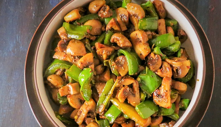 Recipe- Quick To Make Mushroom Pepper Fry
