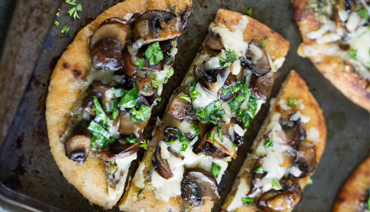 Recipe - Mushroom Stuffed Mini Flatbread For Kids