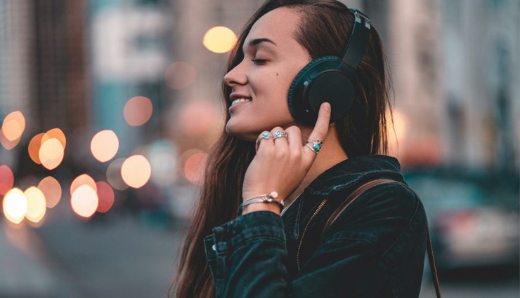 listening to music,health benefits of  listening to music,music health benefits,Health,Health tips