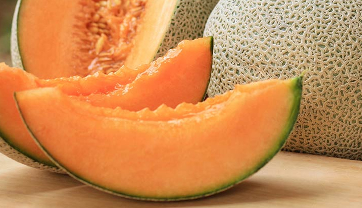 डबल चिन करती हैं आपके आकर्षक लुक को बर्बाद, इन तरीकों से दूर करें चहरे के नीचे लटकी चर्बी tips to remove double chin,beauty tips,beauty hacks