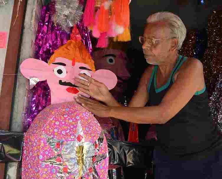 dussehra 2019,muslim man from up,tradition of making dussehra,uttar pradesh,jafar ali,mathura