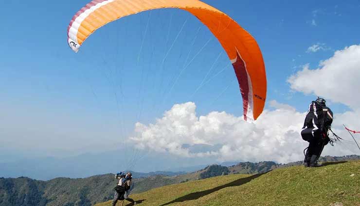 tourist places,indian tourist places,paragliding tourist places,destination for paragliding
