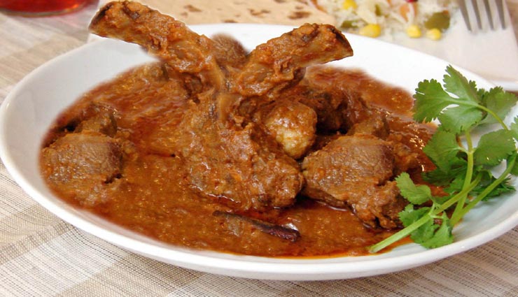 इस तरह बनाए 'मटन कोरमा', चावल और चपाती दोनों के साथ देता है लजीज स्वाद #Recipe