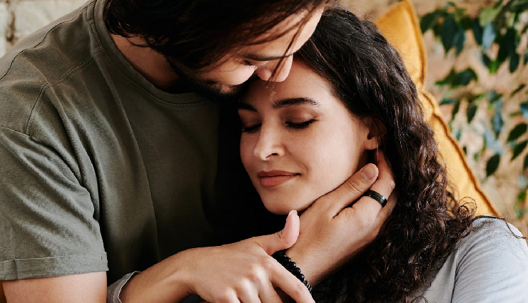 healthy relationship signs,signs of a strong relationship,traits of a fulfilling relationship,characteristics of a happy partnership,keys to a successful relationship,building a resilient relationship,nurturing a loving bond,cultivating a lasting connection,elements of a thriving relationship,ingredients for a sustainable partnership