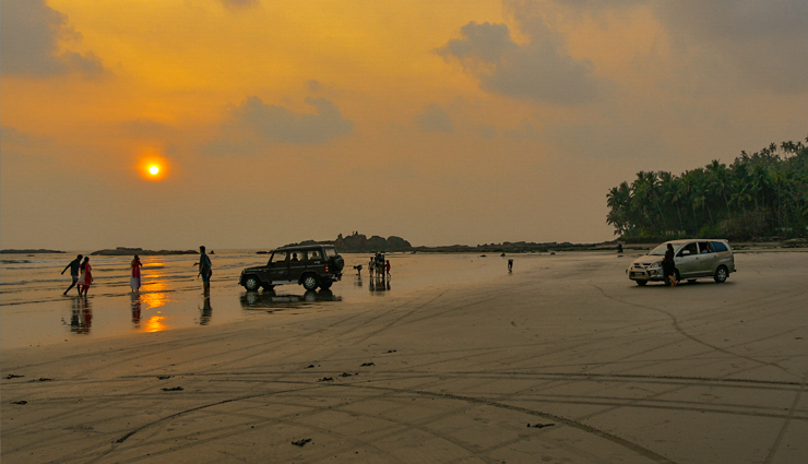 beaches in kerala for holidays,best kerala beaches for vacation,spending holidays at kerala beaches,top beaches in kerala to visit,family-friendly kerala beaches for holidays,romantic beaches in kerala for couples,beach getaways in kerala with loved ones,ideal kerala beach destinations for holidays,relaxing at kerala beautiful beaches,holiday spots on kerala picturesque beaches,unwind with loved ones at kerala beaches