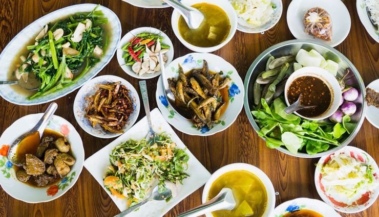6 Must Try Cuisines in Myanmar