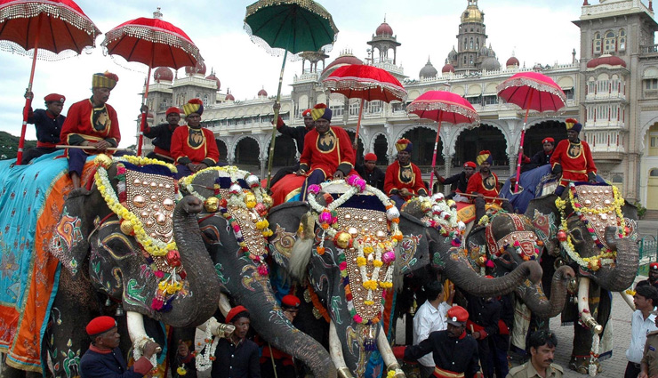 dussehra special,dussehra special 2017,dussehra celebration in india,delhi,kerala,maharashtra,mysore