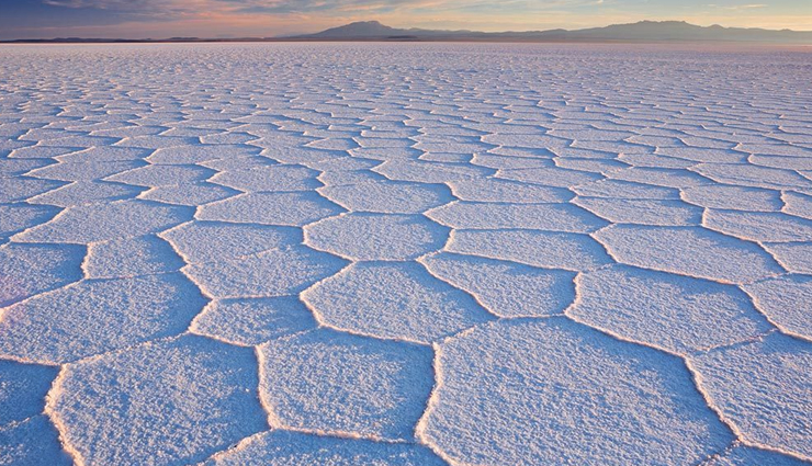 mysterious places,beautiful places on earth,mysterious places on earth,tulip fields,netherlands,tunnel of love,ukraine,salar de uyuni,bolivia,hitachi seaside park,japan,slope point,new zealand,tianzi mountains,china,emerald ice,russia,giants causeway,northern ireland,glowing beach,maldives