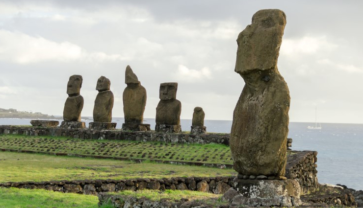 area 51 nevada,us,blood falls,antarctica,crooked forest,poland,easter island,chile,stonehenge,uk,rakotzbrucke devils bridge,germany,mysterious places in the world