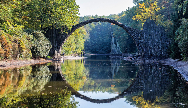 area 51 nevada,us,blood falls,antarctica,crooked forest,poland,easter island,chile,stonehenge,uk,rakotzbrucke devils bridge,germany,mysterious places in the world