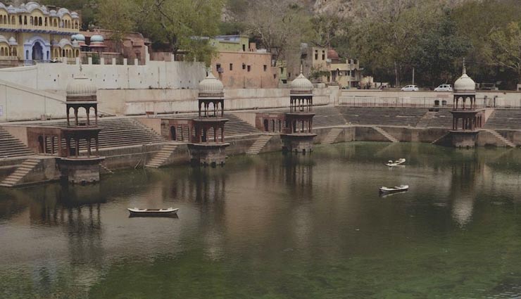 mysterious places in india,india,places to visit in india,land of black magic,mayong,assam,lake of skeletons,chamoli,uttarakhand,magnetic hill,ladakh,jammu and kashmir,temple of rats,karni mata temple,rajasthan,land of snakes,shetpal,maharashtra