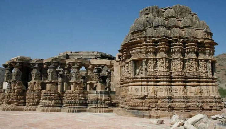 weird news,weird information,weird temple,mysterious temple,kiradu temple