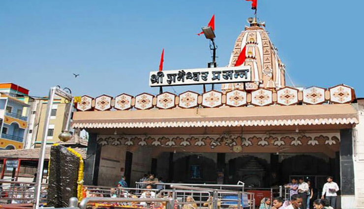mysterious temples in india,temples in india,karni mata temple,kanyakumari devi temple,shani shingnapur temple,meru religion spot,kailash parvat,stambeshwar mahadev temple,kamakhya devi temple,ancient temples in india,spiritual destinations in india,religious tourism in india,famous temples in india,unusual temples in india,sacred sites in india