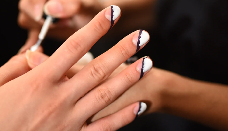 Tips to Paint Your Nails Perfectly Like a Pro