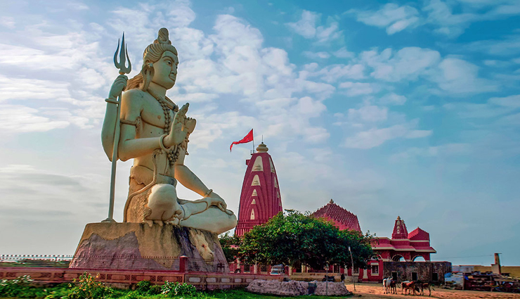 places to visit in dwarka for spiritual experiences,must-see spiritual sites in dwarka,spiritual places in dwarka,dwarkadhish temple visits,dwarka pilgrimage sites,religious places in dwarka,dwarka divine experiences,dwarka sacred destinations,dwarka spiritual tourism,dwarka spiritual landmarks,dwarka religious exploration,dwarka spiritual journey,dwarka religious heritage,spiritual retreats in dwarka,dwarka spiritual travel guide