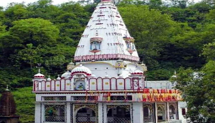 temples in kangra,himachal pradesh,famous temples in kangra,kangra devi temples,ancient temples in kangra,religious sites in kangra,spiritual destinations in himachal pradesh,temple tourism in kangra,must-visit temples in kangra,kangra temple architecture,pilgrimage in kangra,divine experiences in kangra