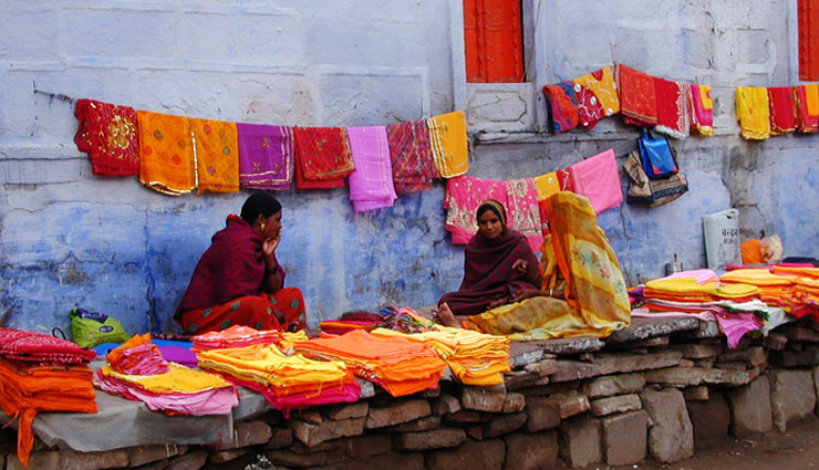 rajasthan,traditional shopping in rajasthan,rajasthan markets,rajasthan tourism,tourist places in rajasthan,travel guide,travel tips,holidays