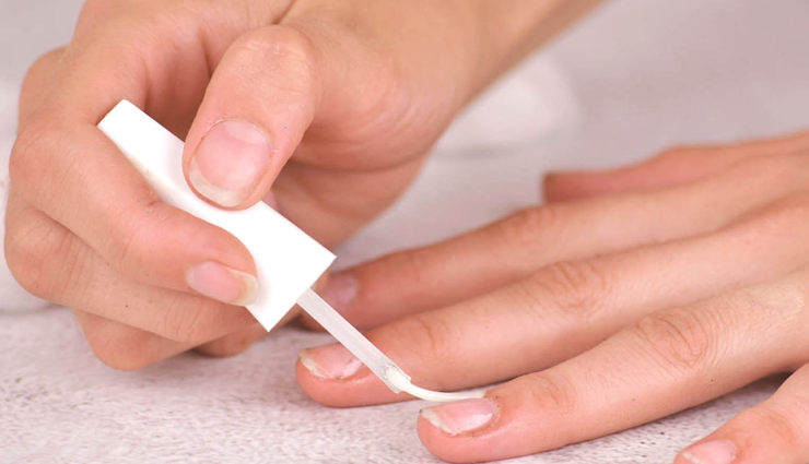 tips to do salon like acrylic nails at home,beauty tips,beauty hacks