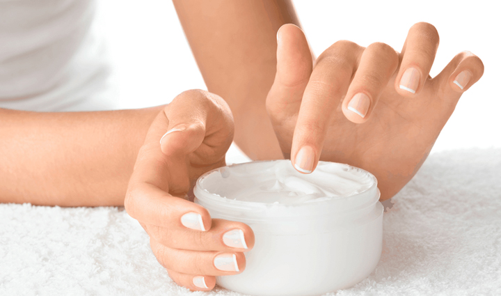 इन उपायों की मदद से नाखूनों को बनाए मजबूत, बार-बार टूटने की परेशानी से मिलेगा छुटकारा troubled by frequent breakage of nails get long and beautiful nails with these remedies,beauty tips,beauty hacks