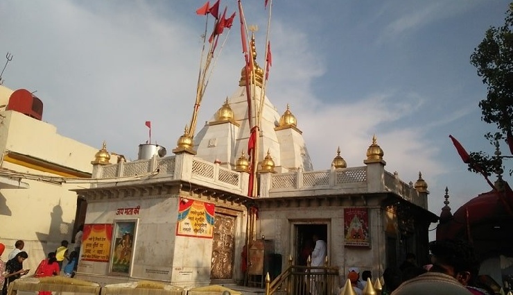 india tourism,indian culture,heritage of india,spiritual destinations in india,india travel 2025,famous places in india,religions of india,taj mahal,indian temples,indian diversity,indian architecture,fastest growing economy,indian traditions,india population,historical landmarks india