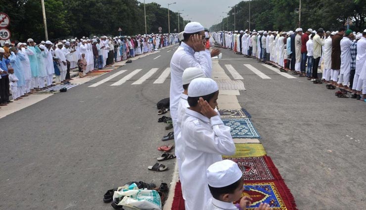 उत्तर प्रदेश : अब सड़कों पर नहीं पढ़ी जाएगी नमाज, न ही होगा कोई धार्मिक आयोजन