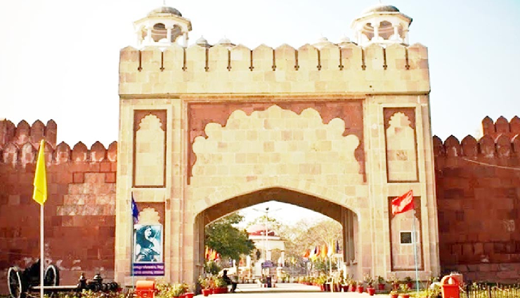 kanpur tourist attractions,kanpur sightseeing spots,things to do in kanpur,kanpur travel destinations,best places to visit in kanpur,kanpur landmarks,kanpur memorial church,shri radhakrishna temple kanpur,moti jheel kanpur,kanpur zoological park,allen forest zoo kanpur,nana rao park kanpur,kanpur city tour,kanpur tourism guide,top attractions kanpur,kanpur historical sites,kanpur leisure spots,kanpur vacation destinations,kanpur local gems,kanpur winter tourism