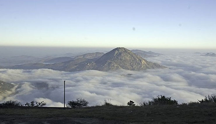 weekend getaways from bangalore,bangalore,places near bangalore,anthargange,savandurga,avalabetta,nandi hills,shivagange