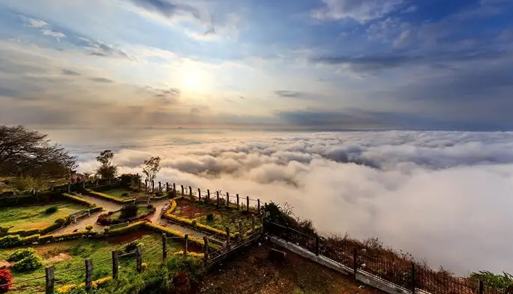 getaways from bangalore,weekend trips from bangalore,places near bangalore to visit,bangalore travel destinations,day trips from bangalore,escapes near bangalore,best getaways from bangalore,bangalore travel guide,explore getaways around bangalore,short trips from bangalore