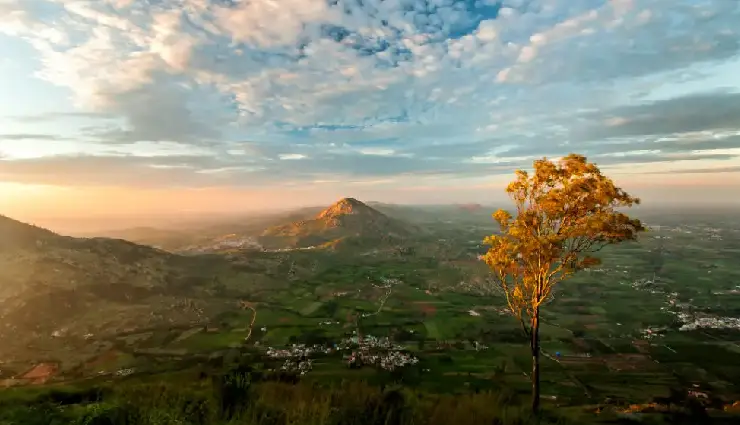 hill stations near bangalore,weekend getaways from bangalore,bangalore nearby hills,best hill stations south india,bangalore travel guide,bangalore weekend trips,nature escapes bangalore,bangalore hill station itinerary,bangalore tourist spots,travel from bangalore