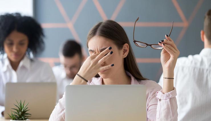 नींद आने का कारण बनते हैं ये 5 आहार, काम के समय बनाए इनसे दूरी