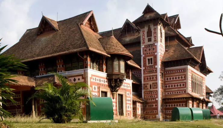 thiruvananthapuram tourist attractions,must-see places in thiruvananthapuram,top attractions in thiruvananthapuram,best places to visit in thiruvananthapuram,thiruvananthapuram sightseeing,thiruvananthapuram travel guide,thiruvananthapuram tourism,places to visit in thiruvananthapuram