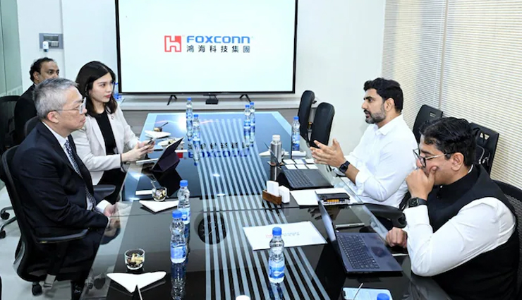 नारा लोकेश का आंध्र में 'मैन्युफैक्चरिंग सिटी' स्थापित करने का विचार, फॉक्सकॉन टीम से की मुलाकात
