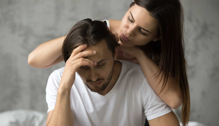 नाराज बॉयफ्रेंड को मनाए इन तरीकों से, रिश्ते में फिर आएगी मिठास